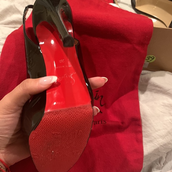 Selling the Bianca sling 140mm black patent sling back. Size 39. - Picture 3 of 6